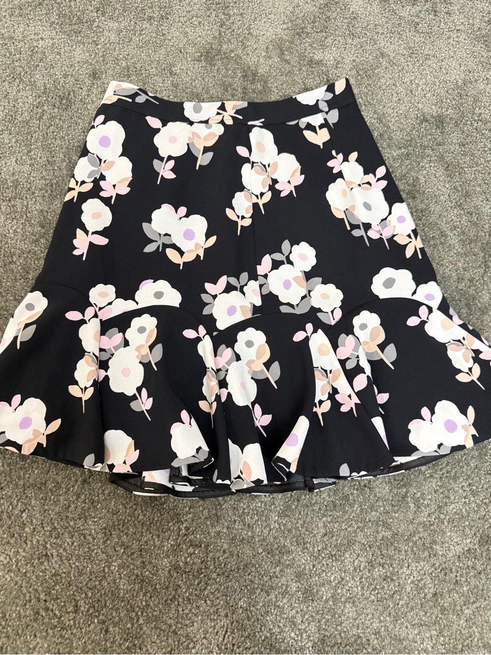 kate spade Black Floral Ruffle-Hem Skirt with Pink & Cream Blooms